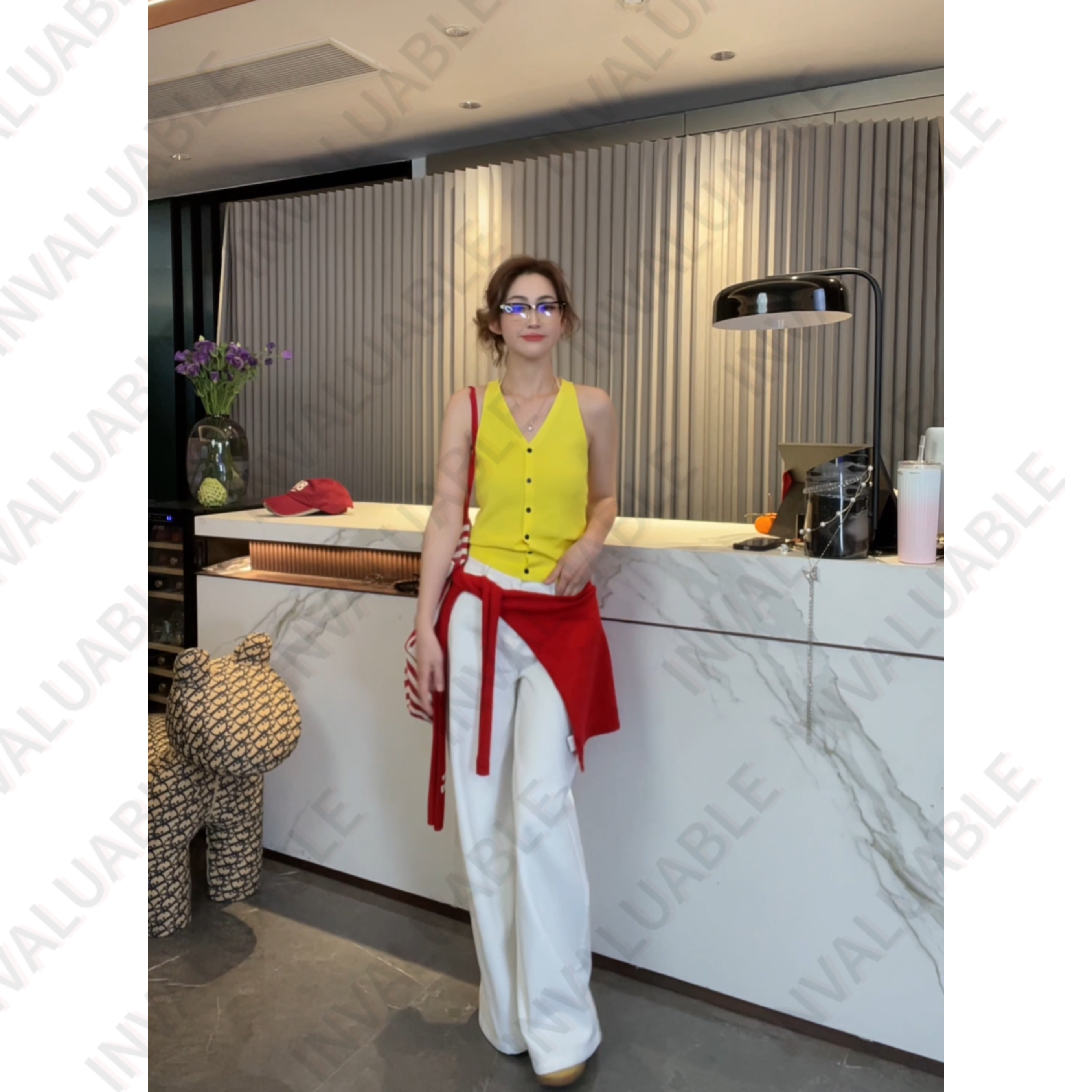 A直播/4e49ee30-cd58-4415-b8c3-885b0a59a642.jpg